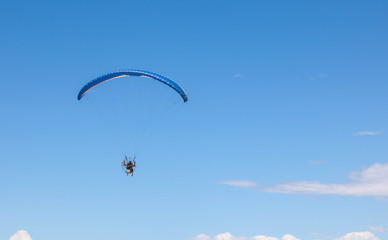 Naklejka na ściany i meble motor paraglider