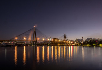 Fototapeta na wymiar bridge and cityscapce at first light