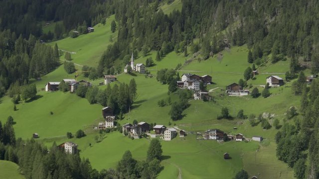 Ornella, Col di Lana, Dolomiten, Tal, Dorf, Bergdorf, Bergbauerndorf, Italien, Sella, Sellagruppe, Piz Boe, Gipel, Berge, Tal, Livinallongo del Col di Lana, Venetien, Alpen, Pordoi, Dolomitenkrieg, Fe