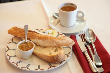 フランスの朝ごはん
