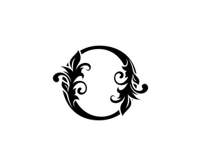 Classic Elegant letter O. Graceful royal style. Calligraphic beautiful logo. Vintage drawn emblem for book design, brand name, business card, Restaurant, Boutique, Hotel. 