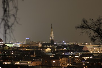 Fototapeta na wymiar Leipzig Skyline bei Nacht