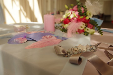 Fototapeta na wymiar On the table are wedding accessories.