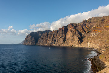 Fototapeta na wymiar Cliffs of Los Gigantes