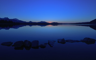 Der Hopfensee zur Blauen Stunde
