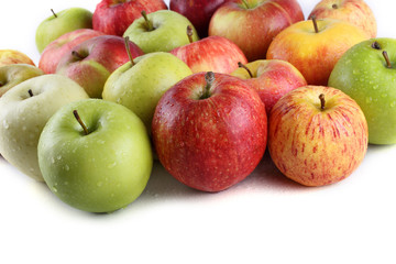 Different color apples