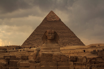 great sphinx and pyramid