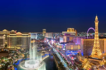 Fotobehang Las Vegas-strip zoals & 39 s nachts te zien © lucky-photo