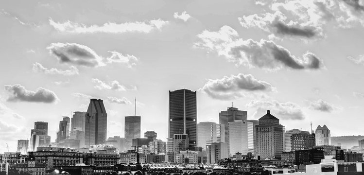 Fototapeta Viewpoint of the city of Montreal in Canada. photo of Montreal. City of Montreal.