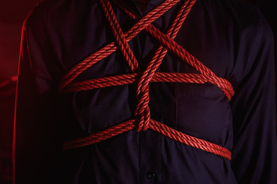 Model and Japanese Bondage Art - Shibari