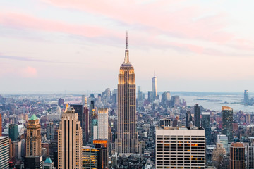new york skyline at dusk - obrazy, fototapety, plakaty