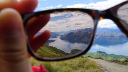 Lake Wanaka Bergbesteigung mit Blick auf den See 