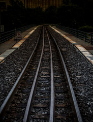 Fototapeta premium railroad tracks to horizon