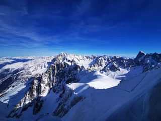Obraz premium Chamonix mont blanc mountain mountains france europe fun play happy travel vacation ski snow snowboard