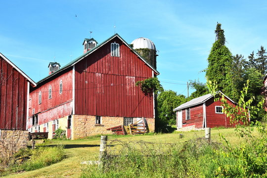 Big Old Red Barn