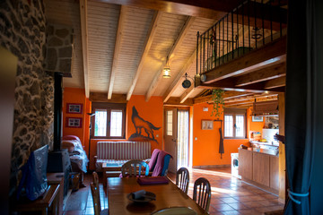 CASA DE PIEDRA COLLADO DEL MIRON