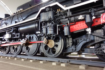 レトロでアンティークな蒸気機関車のホイールオブジェ