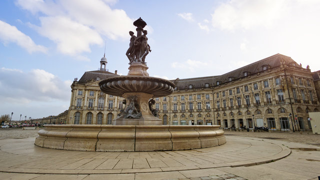 Bordeaux, France, Bourse town square and Three Graces fountain.