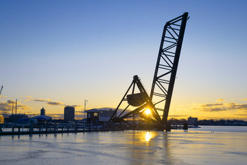 Obraz premium Pere Marquette bridge at sunrise