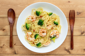 海老とブロッコリーのパスタ