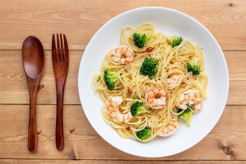 海老とブロッコリーのパスタ