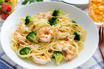 海老とブロッコリーのパスタ