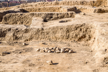 Fototapeta na wymiar Archaeological site. Manual labor on the site.