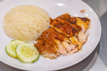 Closeup photo of Hainan styled roasted chicken rice in Singapore