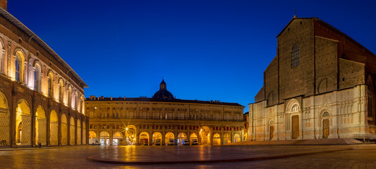 Bologna - The Basilica di San Petronio and Palazzo del Podesta on the Piazza Maggiore square in morning dusk. © Renáta Sedmáková