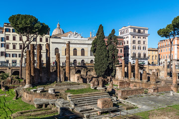Naklejka premium Largo di Torre Argentina