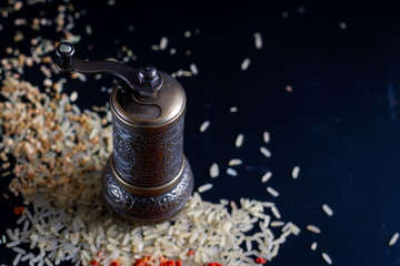 spice mill © E. Maslovskaya