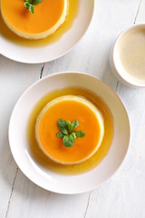 Caramel custard pudding