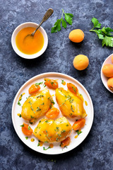 Chicken breasts in apricot sauce