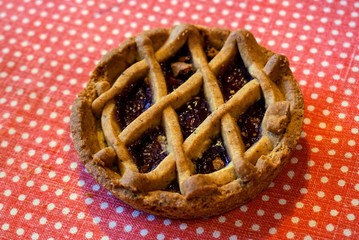 Small spelled pie for breakfast