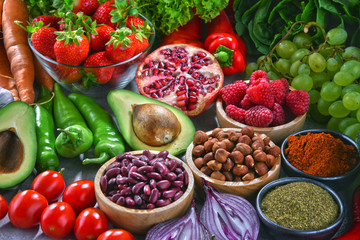 Composition with fresh vegetarian grocery products