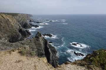 Fototapeta na wymiar Cliffs in the Ocean