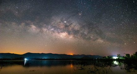 The stars and the milky way in the night sky are very beautiful.