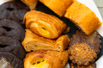 breakfast candy tray