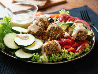 Falafel Ball Dinner Salad