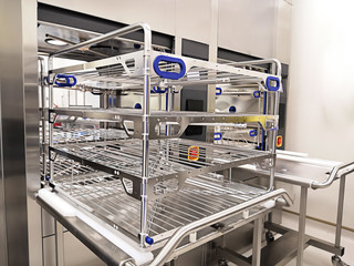 Washer Disinfector Machine And Trolley