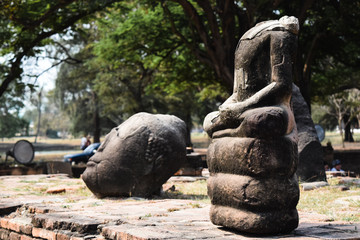 Fototapeta na wymiar statue in ayutthaya thailand