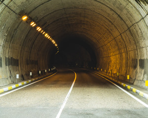 Tunnel © Krzysztof Slupski