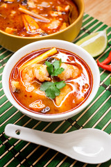 Thai shrimp soup, tom yam kung