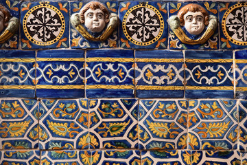 Azuleros d'église au Mexique