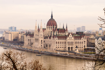 Fototapeta na wymiar Hungarian parliament house captured from long distance.