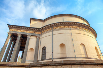 Fototapeta na wymiar side view of Gran Madre Di Dio church from Turin 