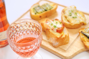 ロゼワイン・クロックムッシュ