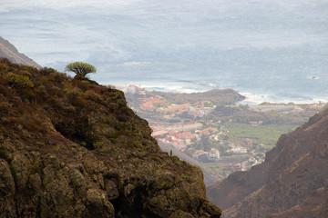 Fototapeta na wymiar Blick ins Valle Gran Rey auf La Gomera
