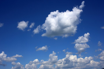 Naklejka na ściany i meble Cirrus clouds background