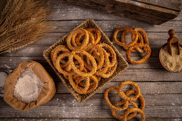 Salty pretzels with sesame seeds